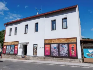 Prodej obchodního prostoru, Úpice, Puškinova, 406 m2