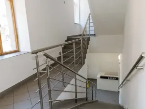 Prodej skladu, Úpice, Dr. Teuchmanna, 8703 m2