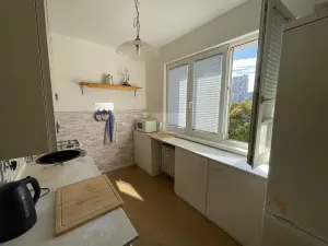 Prodej bytu 2+1, Praha - Malešice, Bydžovského, 54 m2
