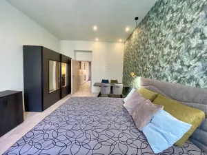 Pronájem bytu 2+kk, Praha - Michle, Nuselská, 45 m2