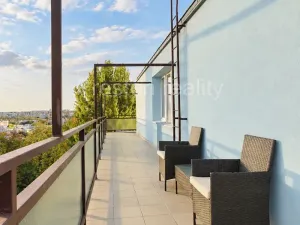 Pronájem bytu 2+kk, Praha - Nusle, Zdaru, 38 m2