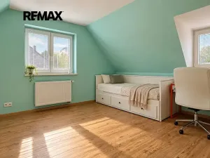 Pronájem rodinného domu, Černolice, K rybníku, 130 m2
