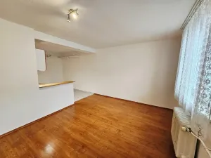 Pronájem bytu 1+1, Litoměřice, Michalovická, 35 m2