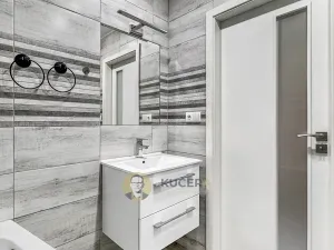 Pronájem bytu 2+kk, Neratovice, 28. října, 47 m2