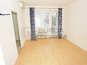 Prodej bytu 2+1, Neratovice, 66 m2