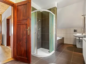 Prodej vícegeneračního domu, Libějice, 209 m2