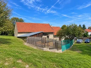 Prodej zemědělské usedlosti, Libenice, 276 m2