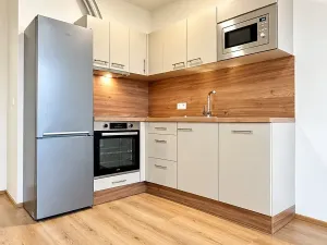 Pronájem bytu 1+kk, Uhlířské Janovice, Hrnčířská, 35 m2