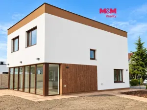 Pronájem rodinného domu, Pardubice, 142 m2