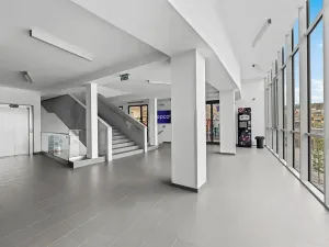 Pronájem obchodního prostoru, Praha - Hloubětín, Poděbradská, 49 m2