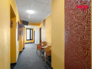 Pronájem obchodního prostoru, Kladno, J. Hory, 11 m2