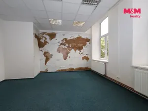 Pronájem kanceláře, Krnov, Čsl. armády, 520 m2
