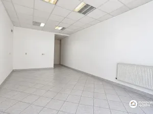 Pronájem obchodního prostoru, Ivančice, Jana Schwarze, 100 m2