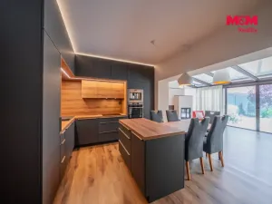 Prodej rodinného domu, Blansko - Lažánky, 275 m2