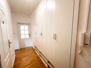 Prodej bytu 2+1, Praha - Žižkov, Osiková, 53 m2