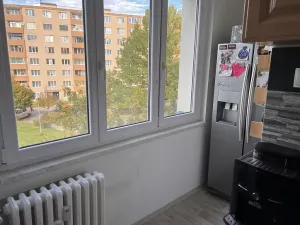 Prodej bytu 3+1, Karlovy Vary, Okružní, 65 m2