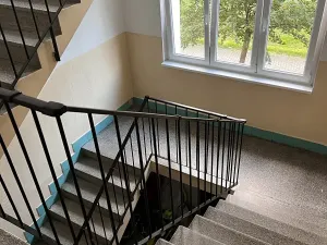 Prodej bytu 3+1, Karlovy Vary, Okružní, 65 m2