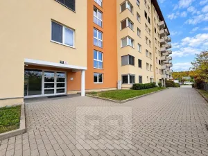 Pronájem bytu 1+kk, Brno, Dusíkova, 40 m2