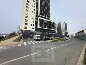 Pronájem garážového stání, Praha - Modřany, Mezi vodami, 15 m2