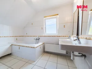 Pronájem rodinného domu, Babice, Větrná, 140 m2