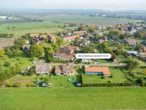 Prodej rodinného domu, Běrunice, Spojovací, 140 m2