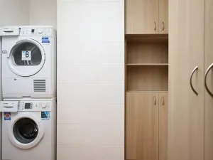 Prodej bytu 4+1, Karlovy Vary, Tylova, 182 m2