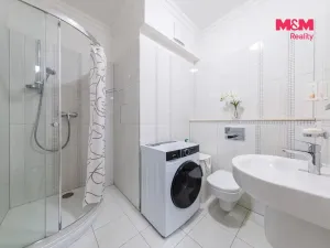 Pronájem bytu 3+kk, Karlovy Vary, Moravská, 80 m2