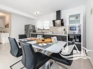 Prodej rodinného domu, Rogoznica, Chorvatsko, 180 m2