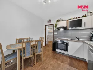 Prodej bytu 4+1, Pelhřimov - Starý Pelhřimov, 86 m2