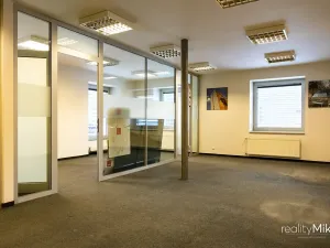 Prodej výrobních prostor, Liberec, Malodoubská, 3613 m2