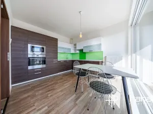 Pronájem bytu 2+1, Olomouc, gen. Píky, 63 m2