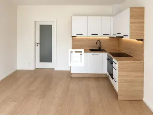 Pronájem bytu 2+kk, Ostrava, 51 m2
