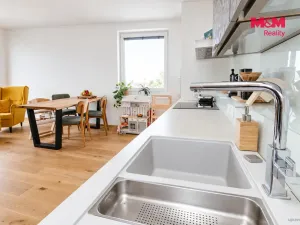 Prodej bytu 3+kk, Praha - Újezd, Vodnická, 84 m2