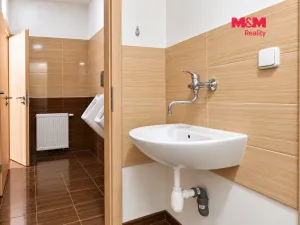Pronájem kanceláře, Úvaly, 208 m2