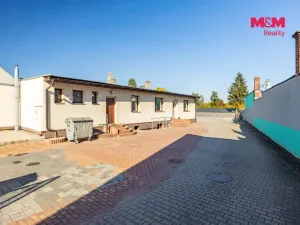 Pronájem výrobních prostor, Hradec Králové - Plotiště nad Labem, Koutníkova, 145 m2