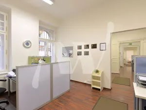 Pronájem kanceláře, Praha - Nové Město, Klimentská, 228 m2