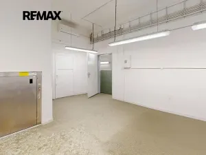 Prodej výrobních prostor, Hlinsko, Wilsonova, 2147 m2