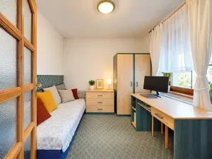 Prodej rodinného domu, Káraný, 180 m2