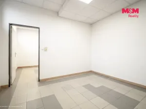 Pronájem obchodního prostoru, Most, Obránců míru, 150 m2