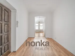 Prodej kanceláře, Praha - Nusle, Spytihněvova, 37 m2