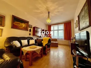 Pronájem bytu 2+1, Praha - Vršovice, Smolenská, 52 m2
