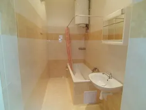 Pronájem bytu 2+kk, Praha - Michle, Pobočná, 45 m2