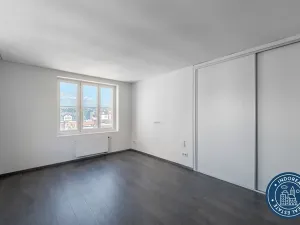 Prodej bytu 3+kk, Praha - Holešovice, Tovární, 85 m2