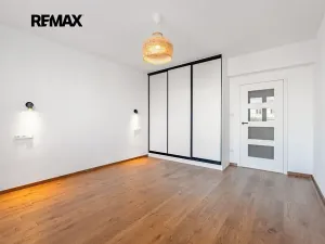Pronájem bytu 2+kk, Praha - Žižkov, Hartigova, 45 m2