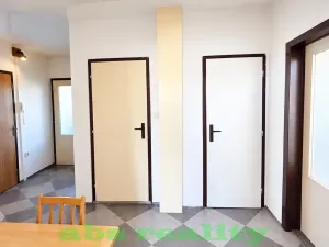 Prodej bytu 3+1, Liberec, Nezvalova, 70 m2