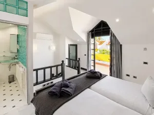 Prodej vily, Adeje, Španělsko, 152 m2