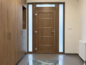 Prodej rodinného domu, Jesenice, Labutí, 238 m2