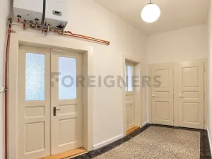 Pronájem bytu 2+kk, Praha - Libeň, náměstí Dr. Václava Holého, 62 m2