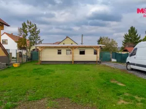 Prodej pozemku pro bydlení, Kly, 493 m2