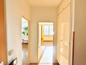 Prodej bytu 3+1, Karlovy Vary, Šmeralova, 87 m2